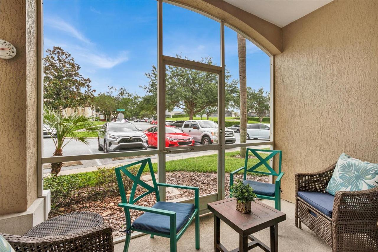 2302 Silver Palm # 103