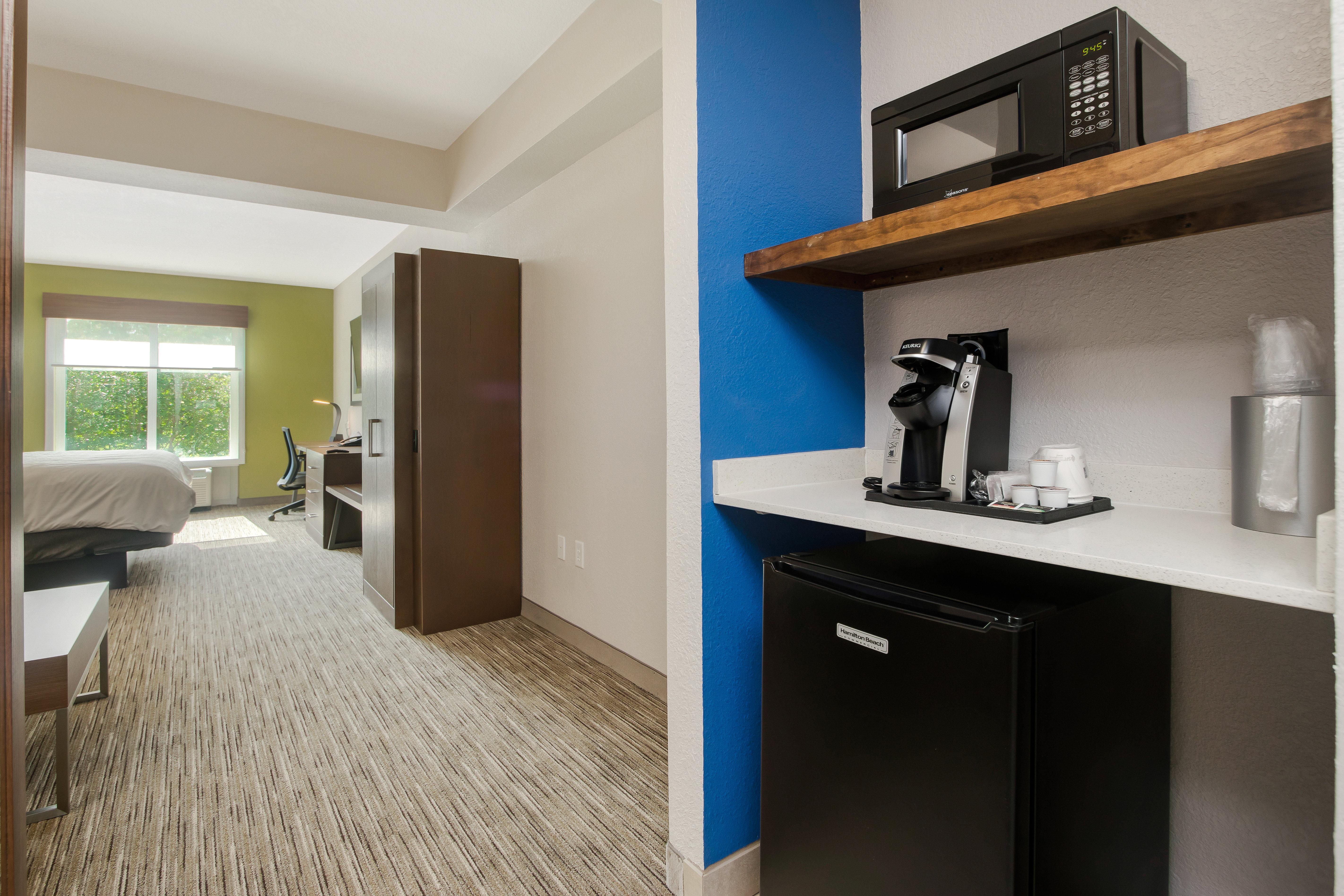 Holiday Express & Orlando - Apopka By Ihg Hotel Forest City