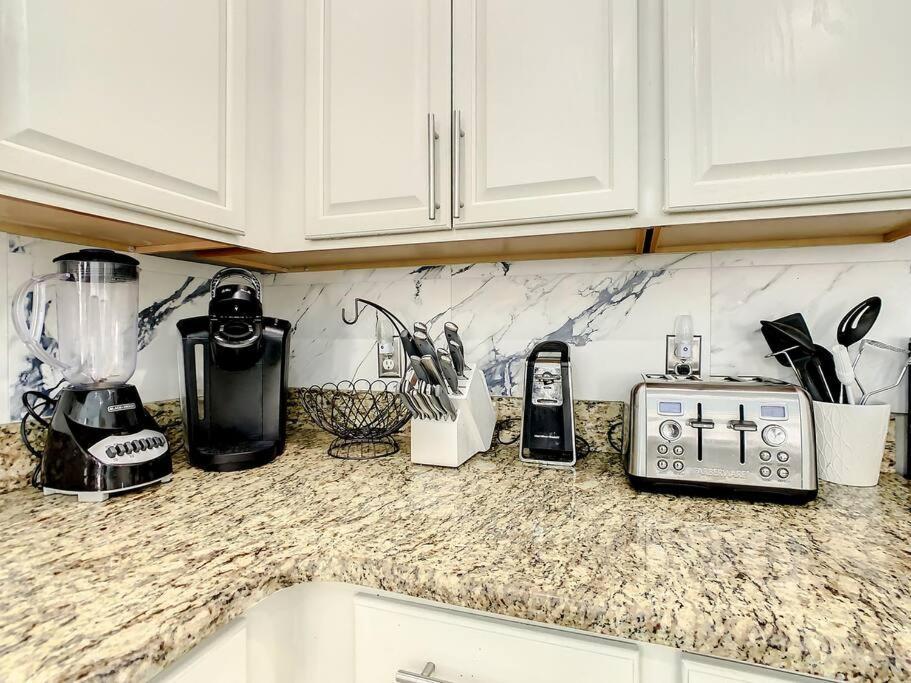 - Great Value- Pool, Free Heat. Resort Kissimmee