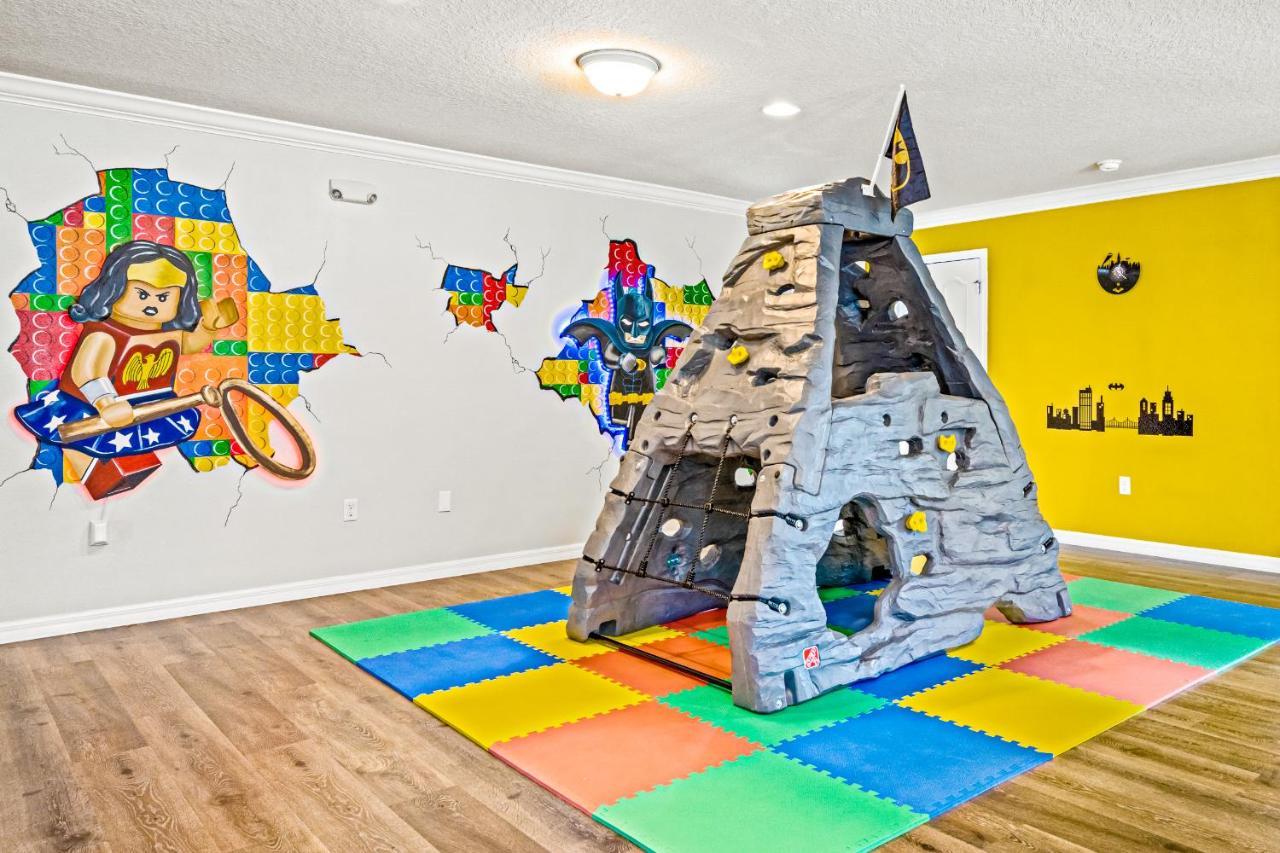 Legobi Villa *