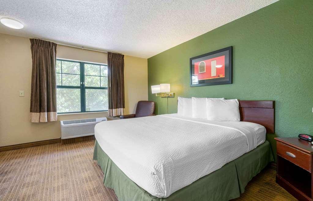 Extended America Select - Orlando - Maitland - 1760 Pembrook Dr Hotel 2*