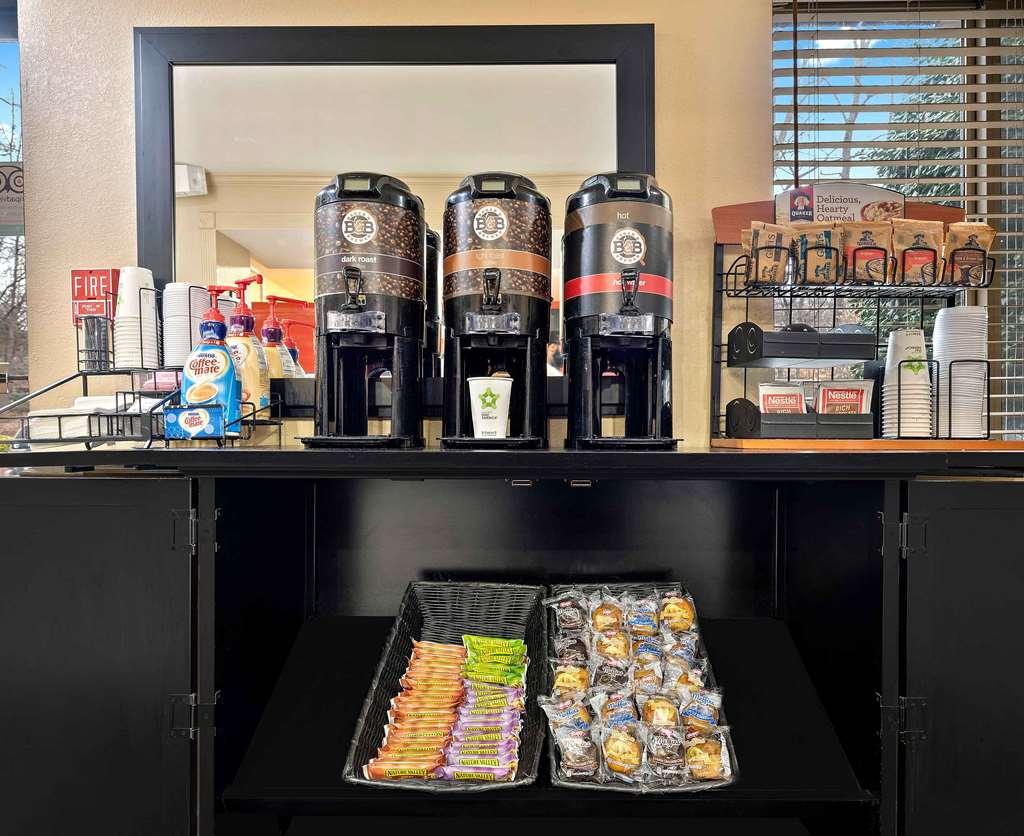Extended America Select - Orlando - Maitland - 1760 Pembrook Dr