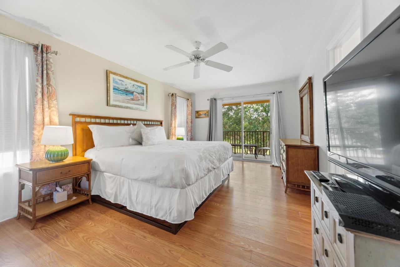 3br Townhouse, Pool & Hot Tub , Near Disney, Game Holiday home Davenport