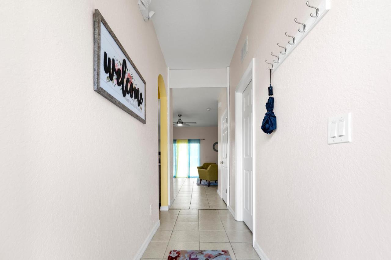 3br Townhouse, Pool & Hot Tub , Near Disney, Game *