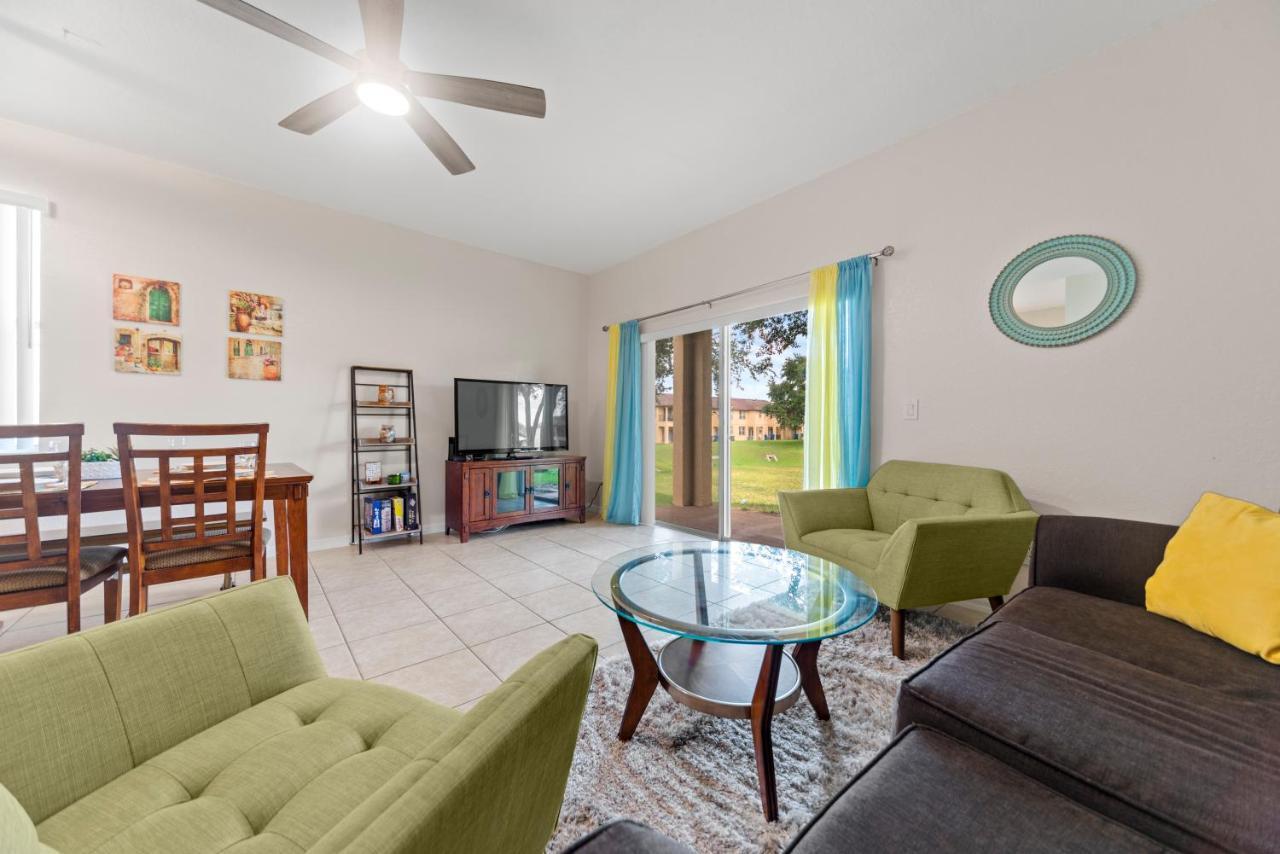 Holiday home 3br Townhouse, Pool & Hot Tub , Near Disney, Game Davenport