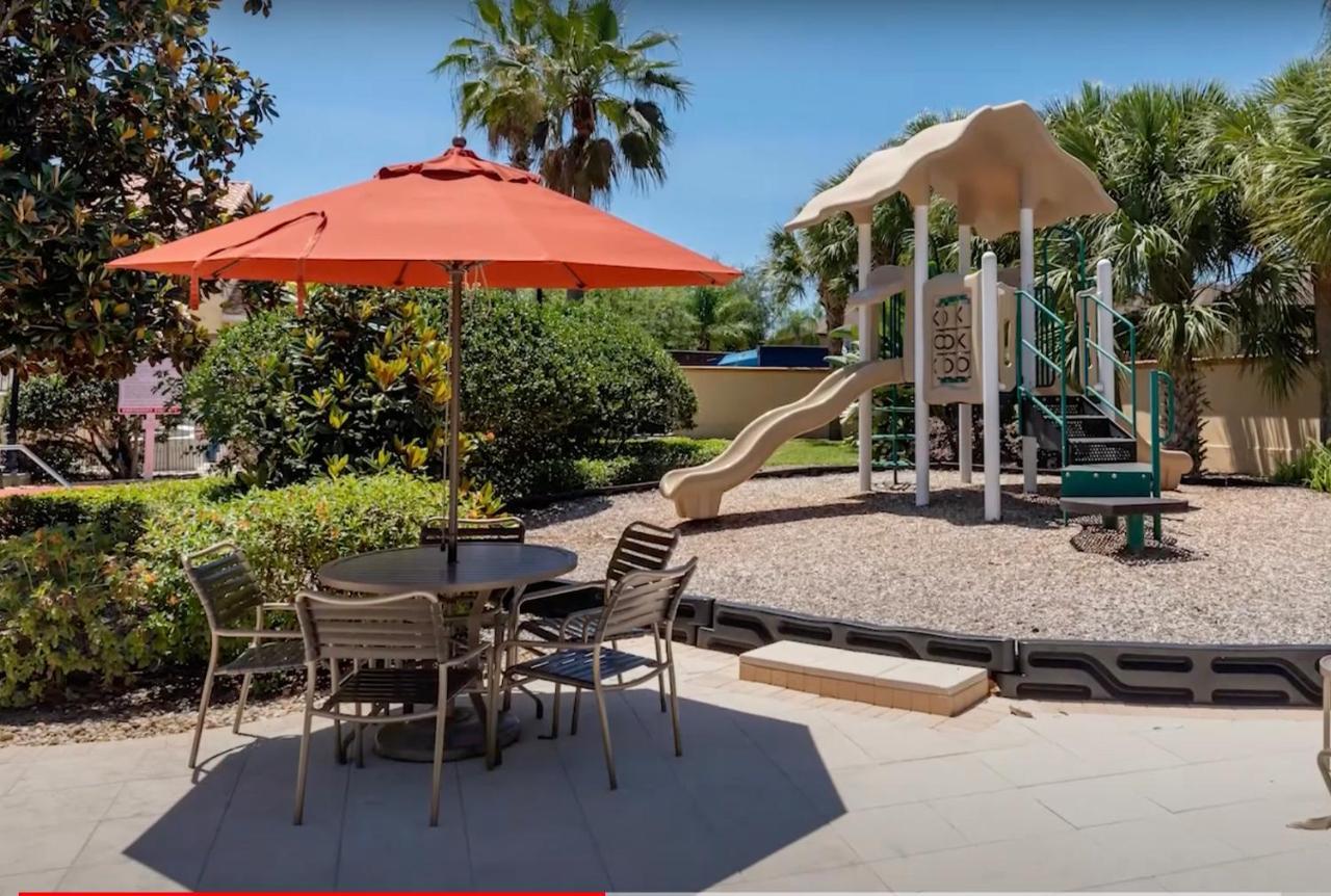 3br Townhouse, Pool & Hot Tub , Near Disney, Game Davenport