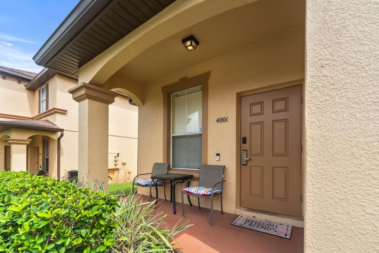 3br Townhouse, Pool & Hot Tub , Near Disney, Game Holiday home Davenport