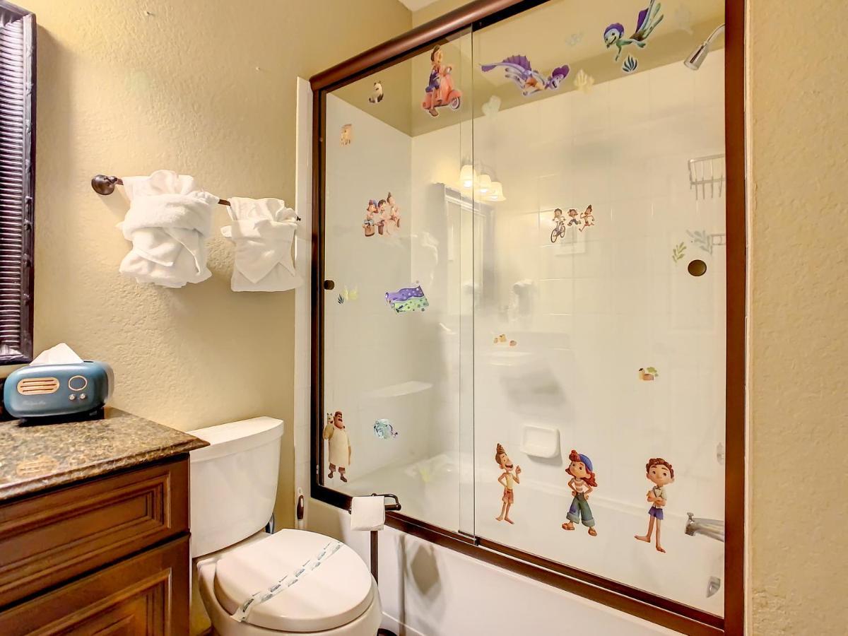 Resort Comrow Castle Magical Getaway