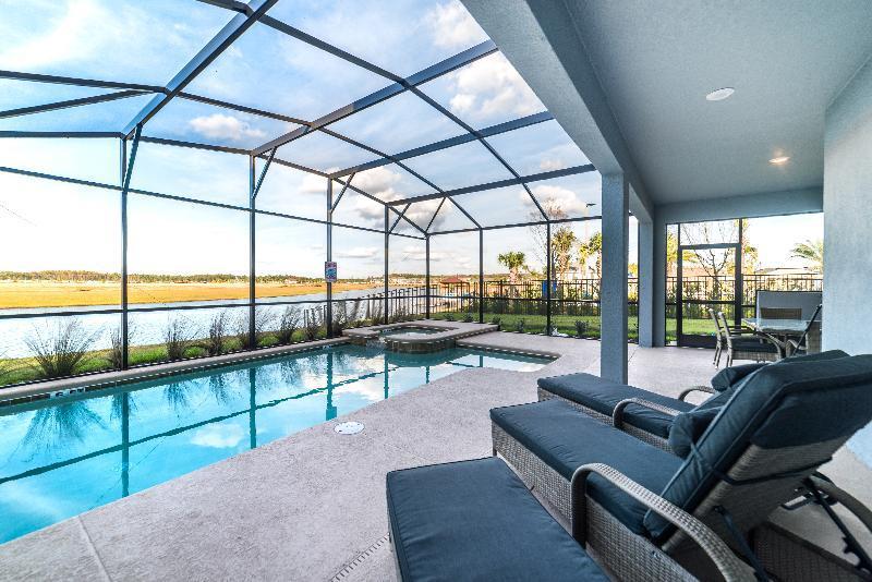 Storey Homes, Townhomes & Resort