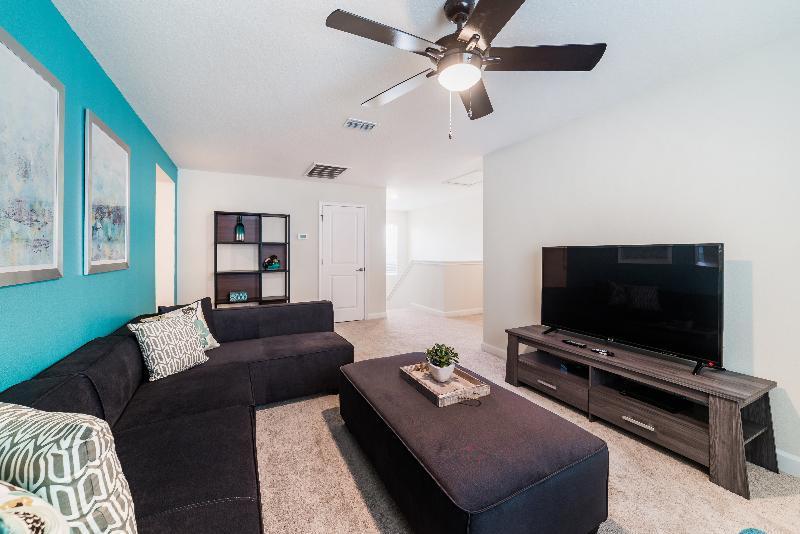Resort Storey Homes, Townhomes & Kissimmee