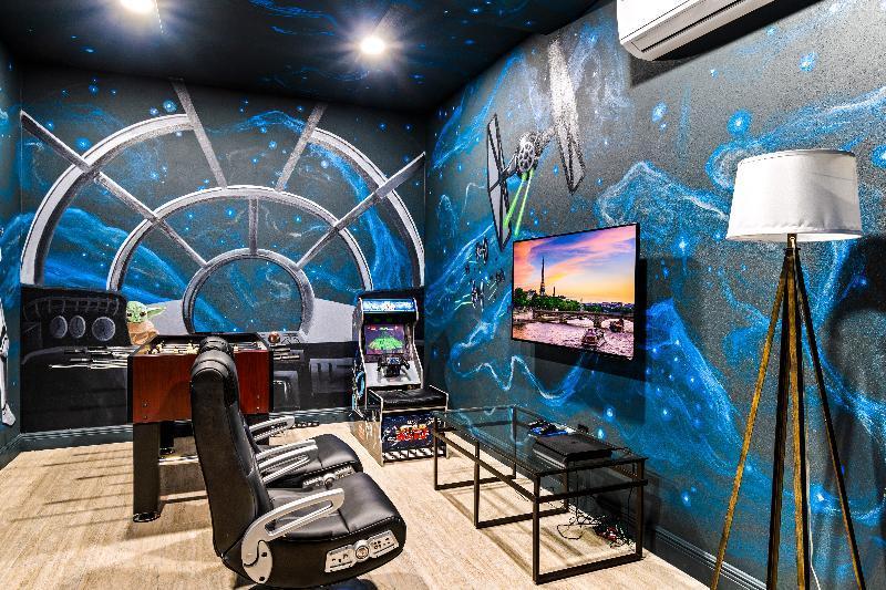 Resort Storey Homes, Townhomes & Kissimmee