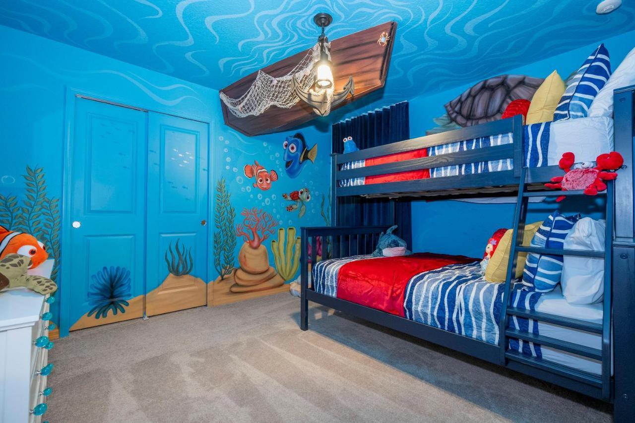 Free Resort- 10 Bed- Game Room- Movie Theater 4117 Holiday home Davenport