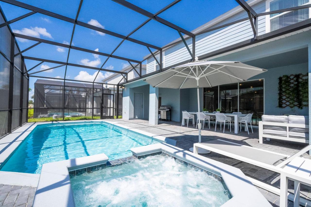 Holiday home Free Resort- 10 Bed- Game Room- Movie Theater 4117