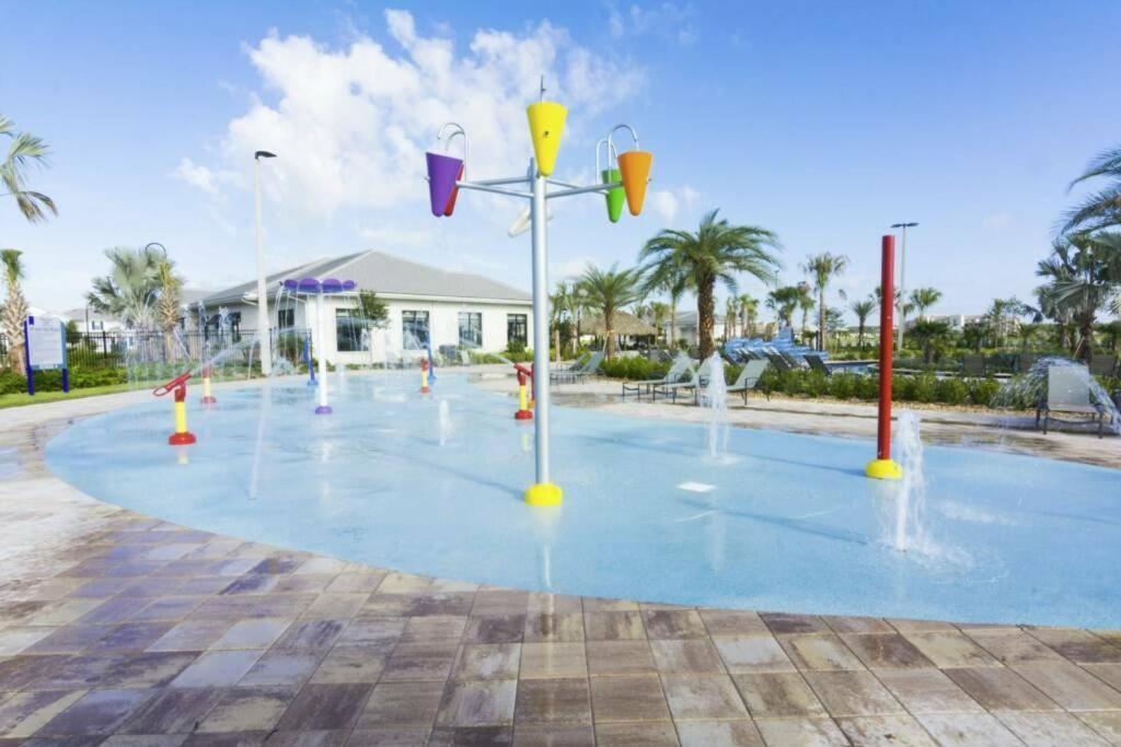 Amazing Townhome With Private Pool Sl4839 Holiday home *