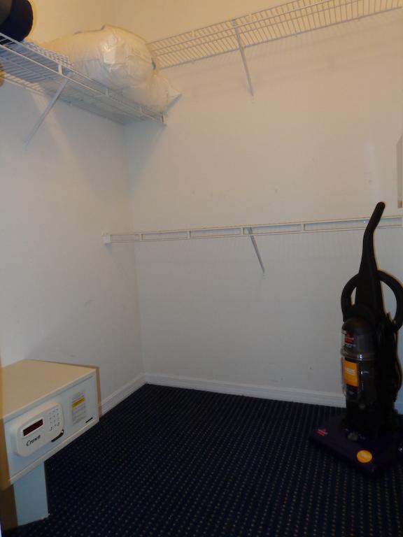 Runaway Club Apartment *