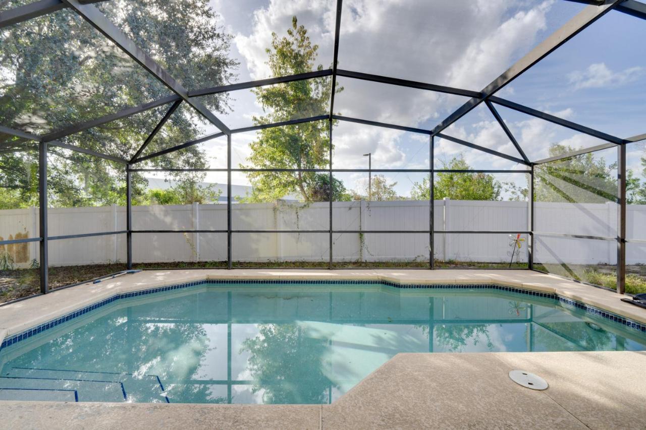 Sunlit Family With Lanai And Gas Grill! Holiday home *