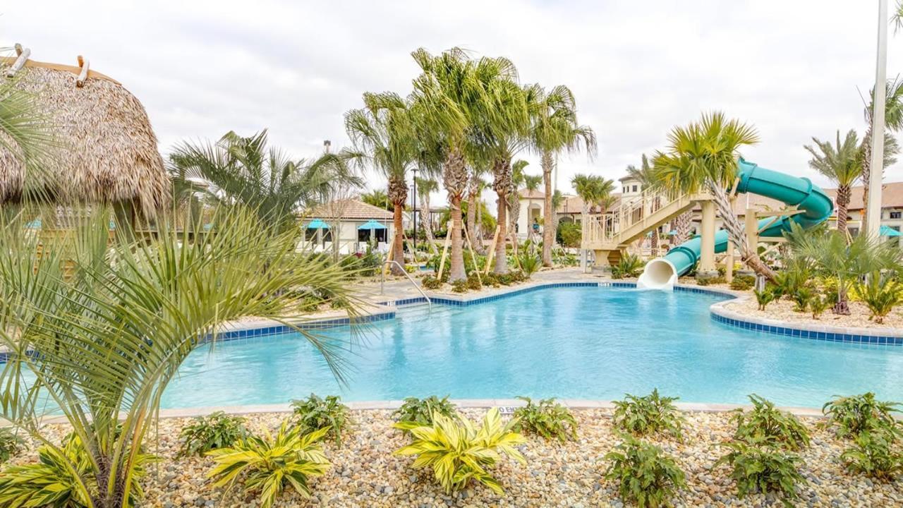 Champions Gate - 7 Bed 5 Baths *