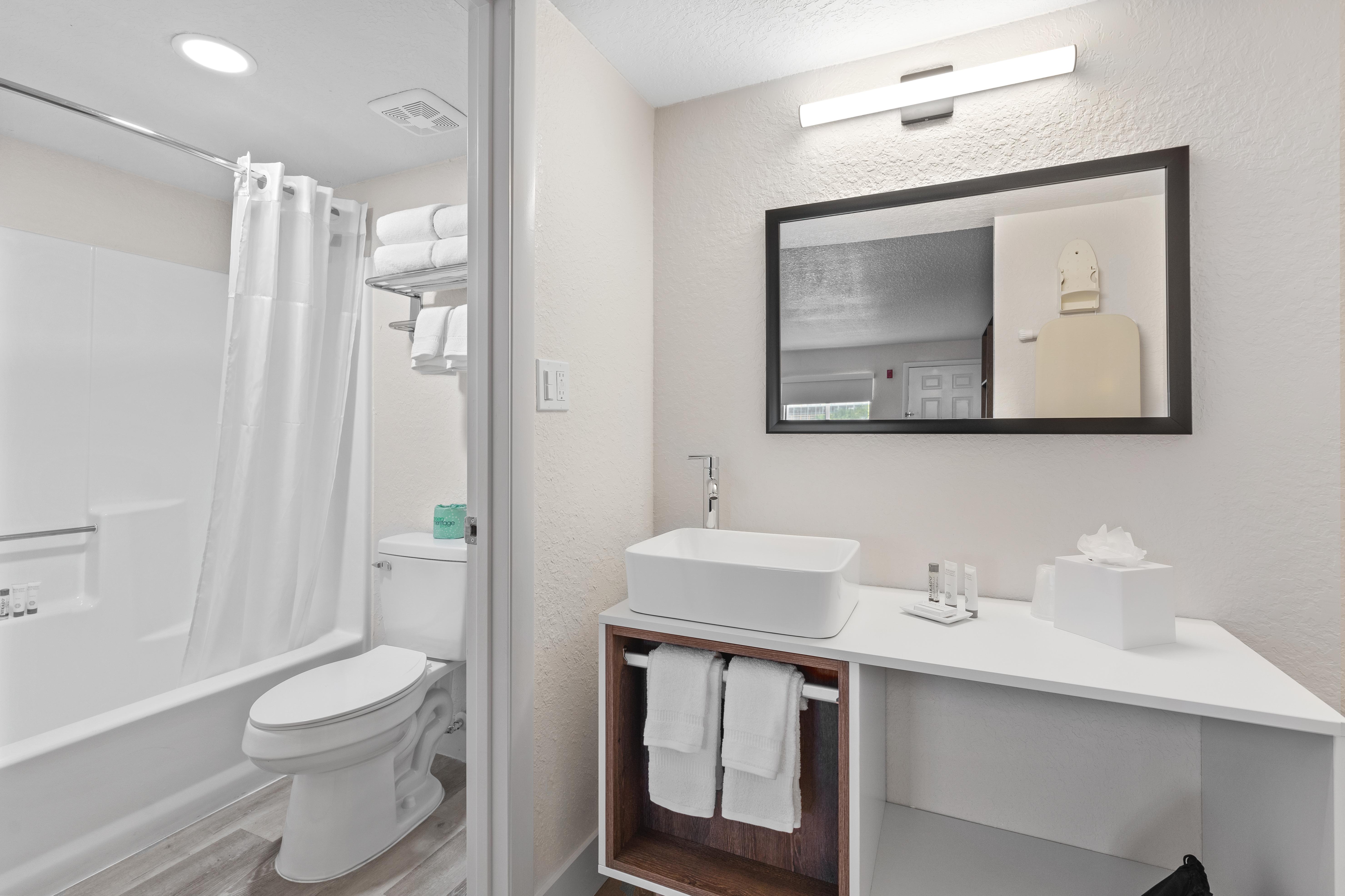 Hotel Developer Highway, A Howard Johnson By Wyndham 3*