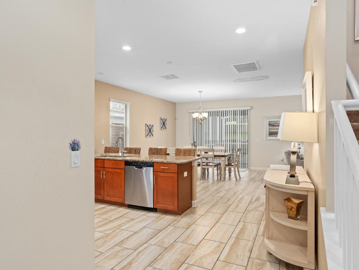Villa At Champions Gate In Orlando Near Theme Parks With Private Pool, & Movie Theater Davenport