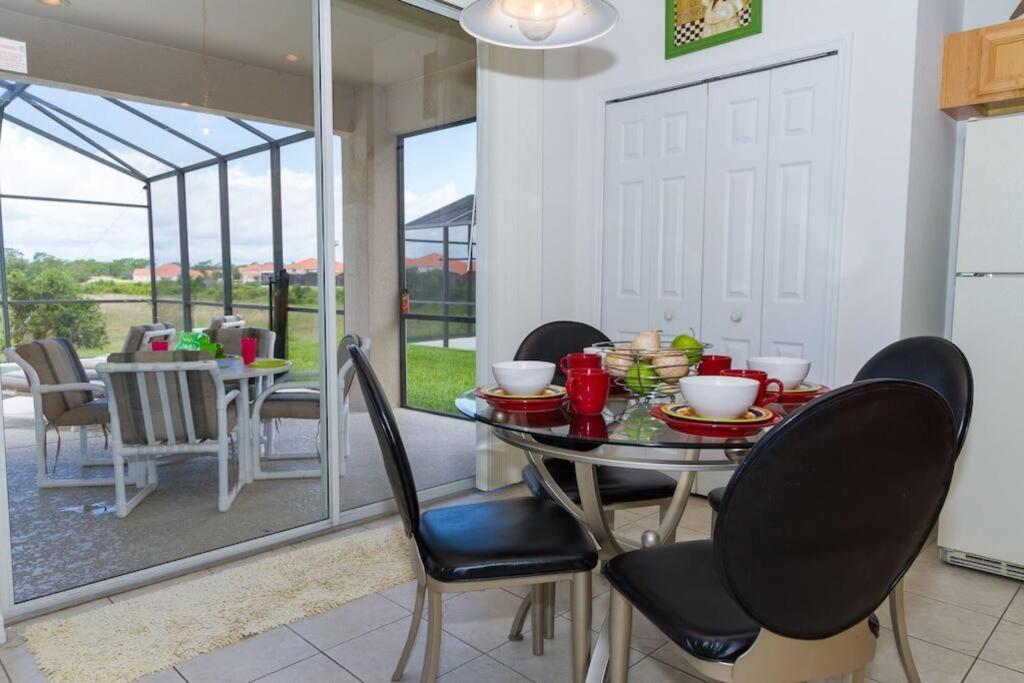 Holiday home Family Home, Pool, Spa, Great View, Gated -321 *