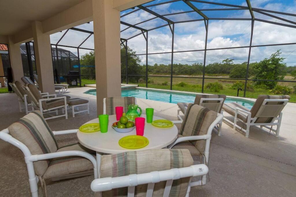 Family Home, Pool, Spa, Great View, Gated -321 Orlando