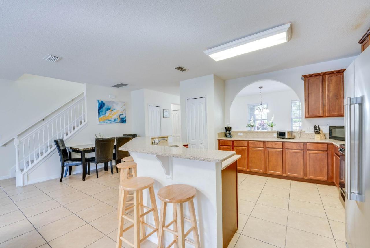 Villa Vacation With Pool About 6 Mi To Disney! Kissimmee