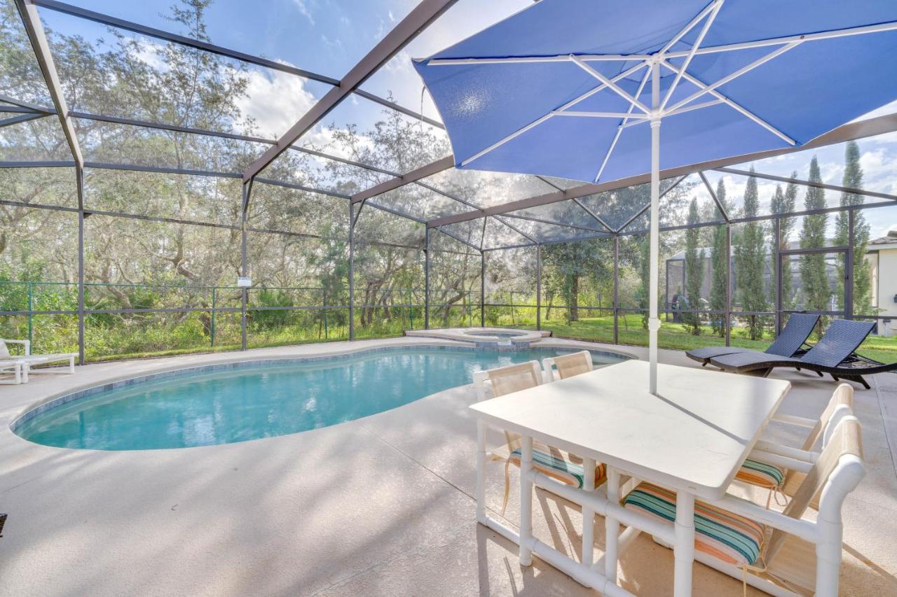 Villa Vacation With Pool About 6 Mi To Disney!