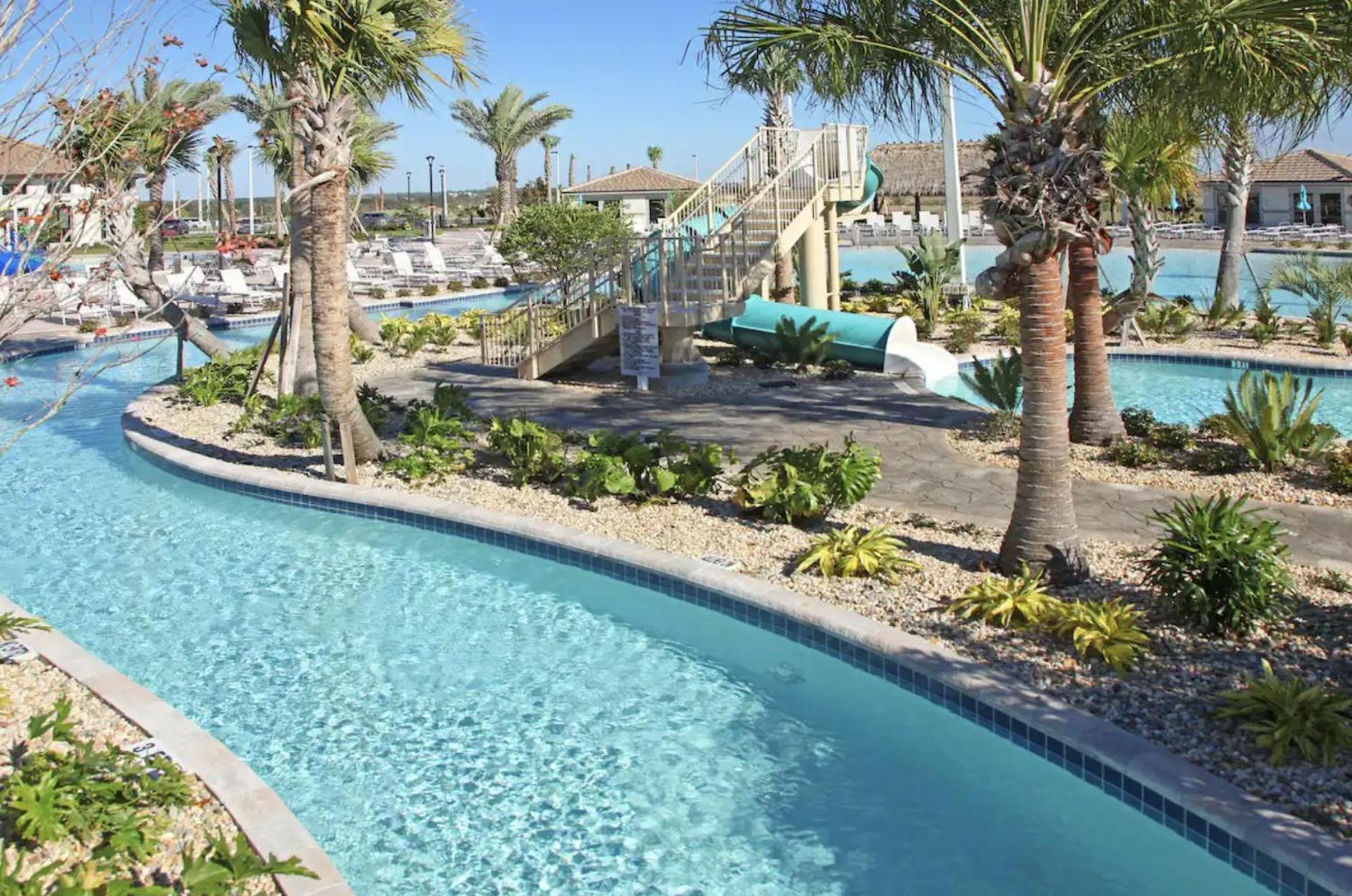 Paradise Champion Gates Penthouse Holiday home *