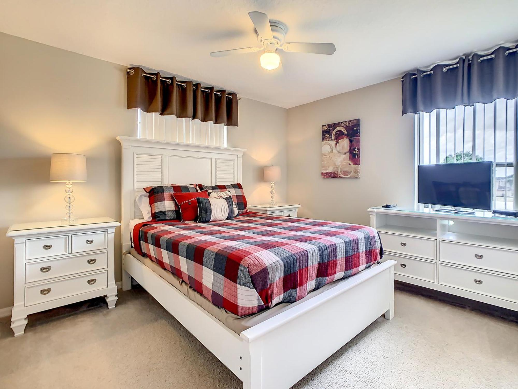 Extended Sun Deck With Private Pool In Gated Quiet Community * Davenport