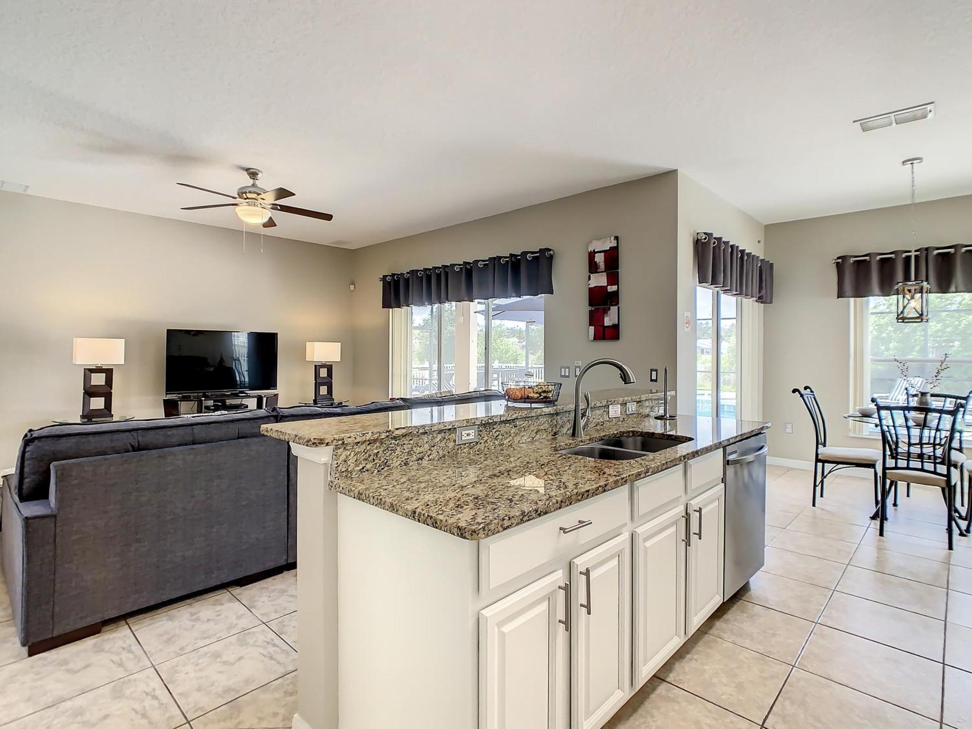 Extended Sun Deck With Private Pool In Gated Quiet Community Holiday home