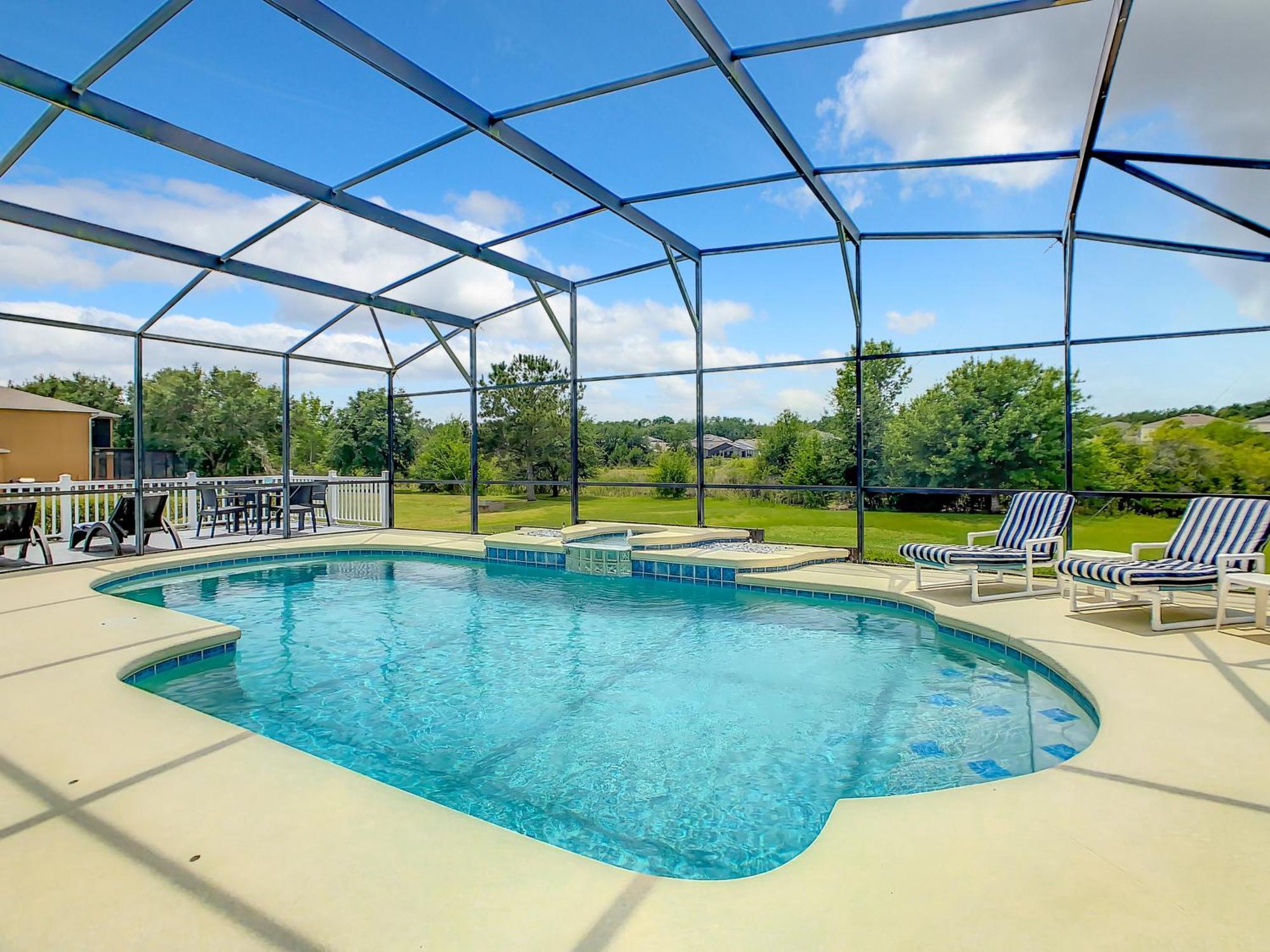 Extended Sun Deck With Private Pool In Gated Quiet Community Holiday home