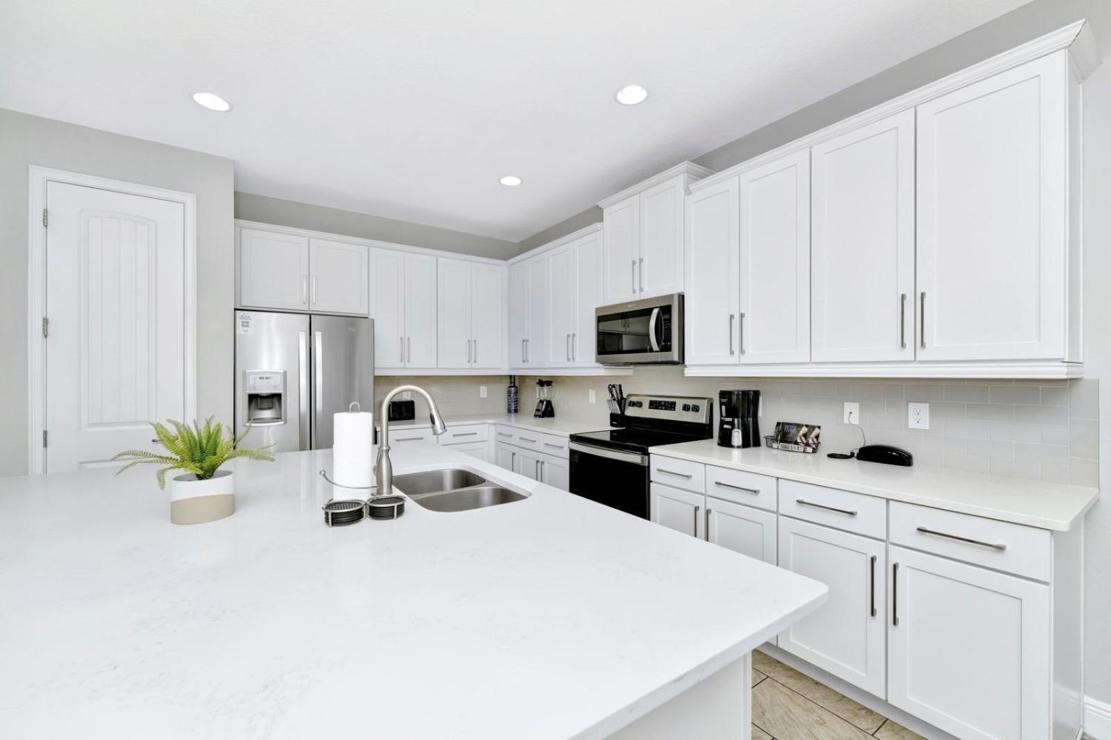 Apartment Beautiful Near With Private Pool & Encore Water Park Access - 300b