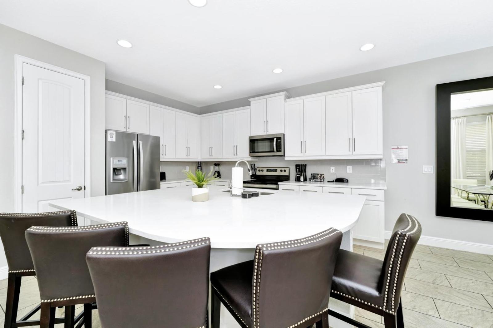 Beautiful Near With Private Pool & Encore Water Park Access - 300b Apartment *