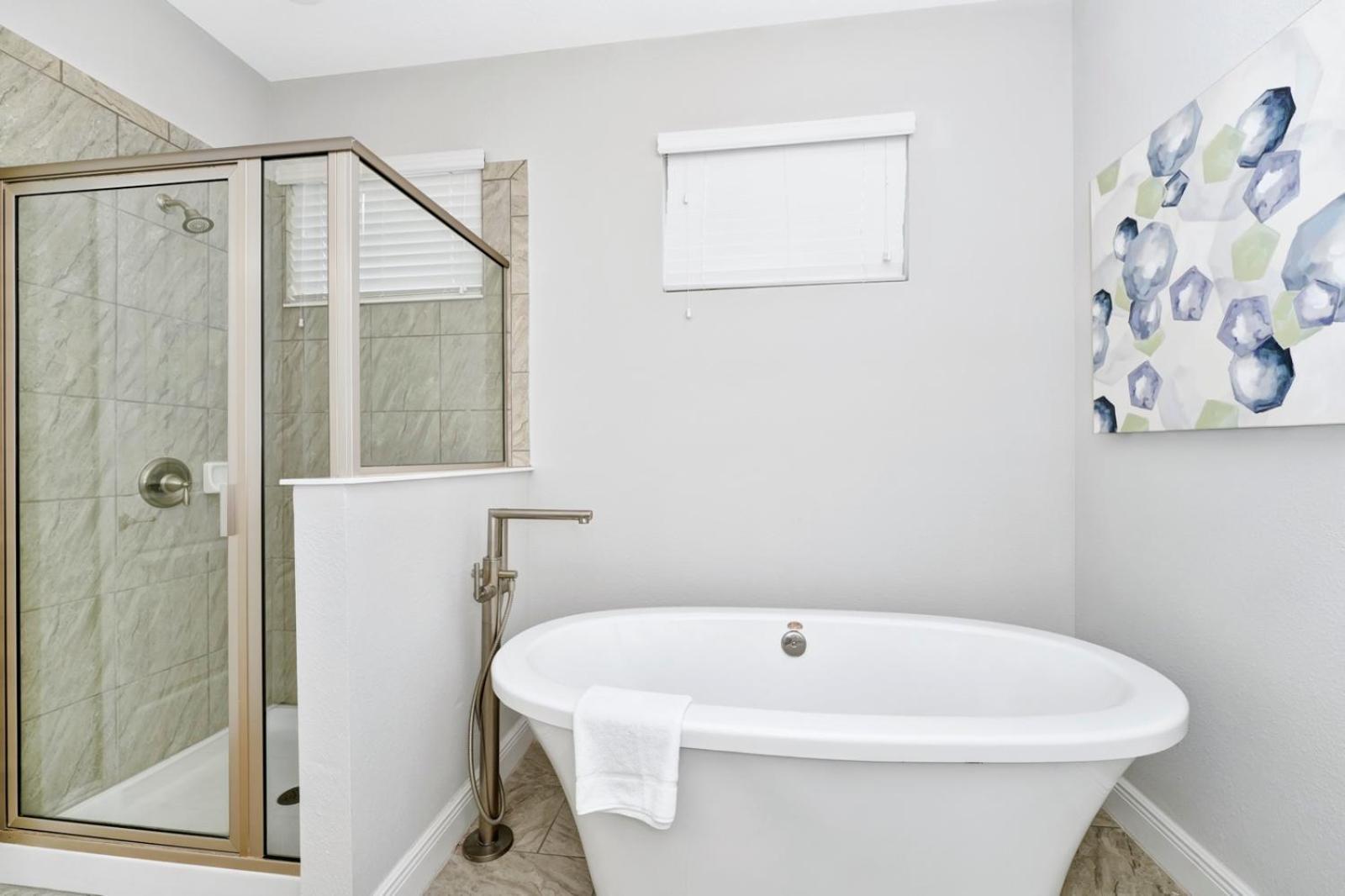 Apartment Beautiful Near With Private Pool & Encore Water Park Access - 300b