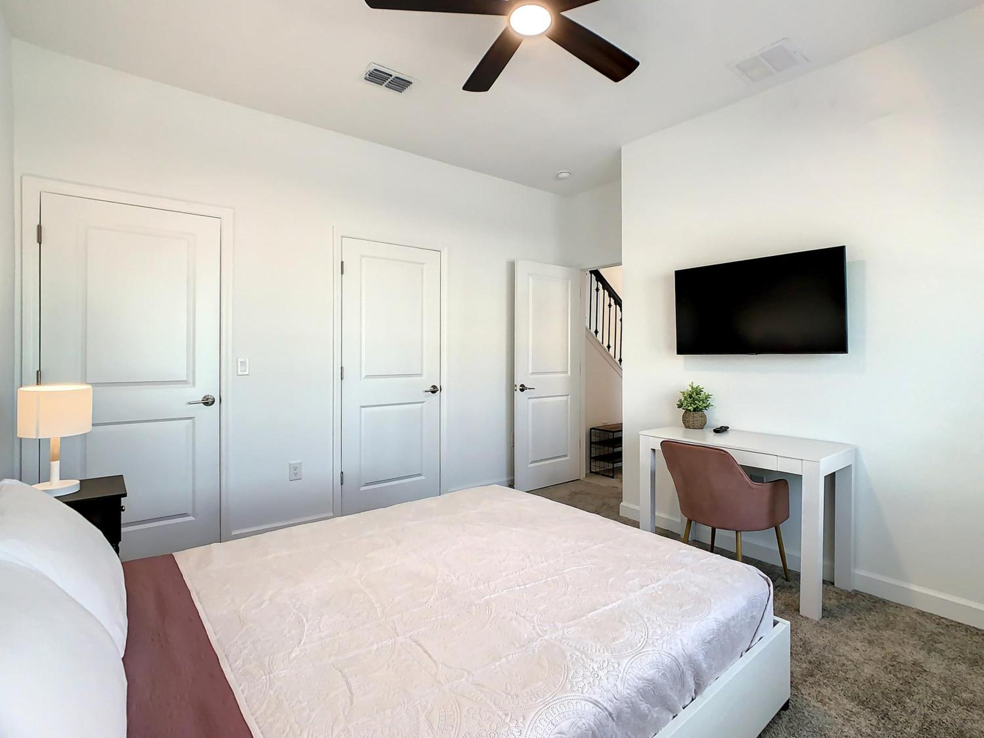 Peaceful 4br Th With Waterpark & Private Pool Holiday home *