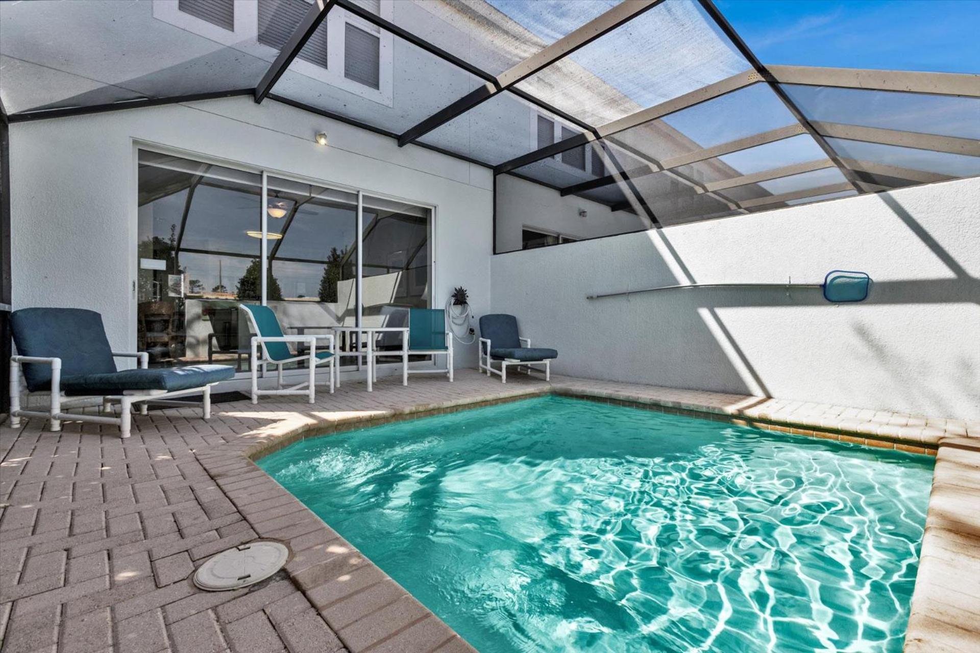 2549 Maneshaw Holiday home