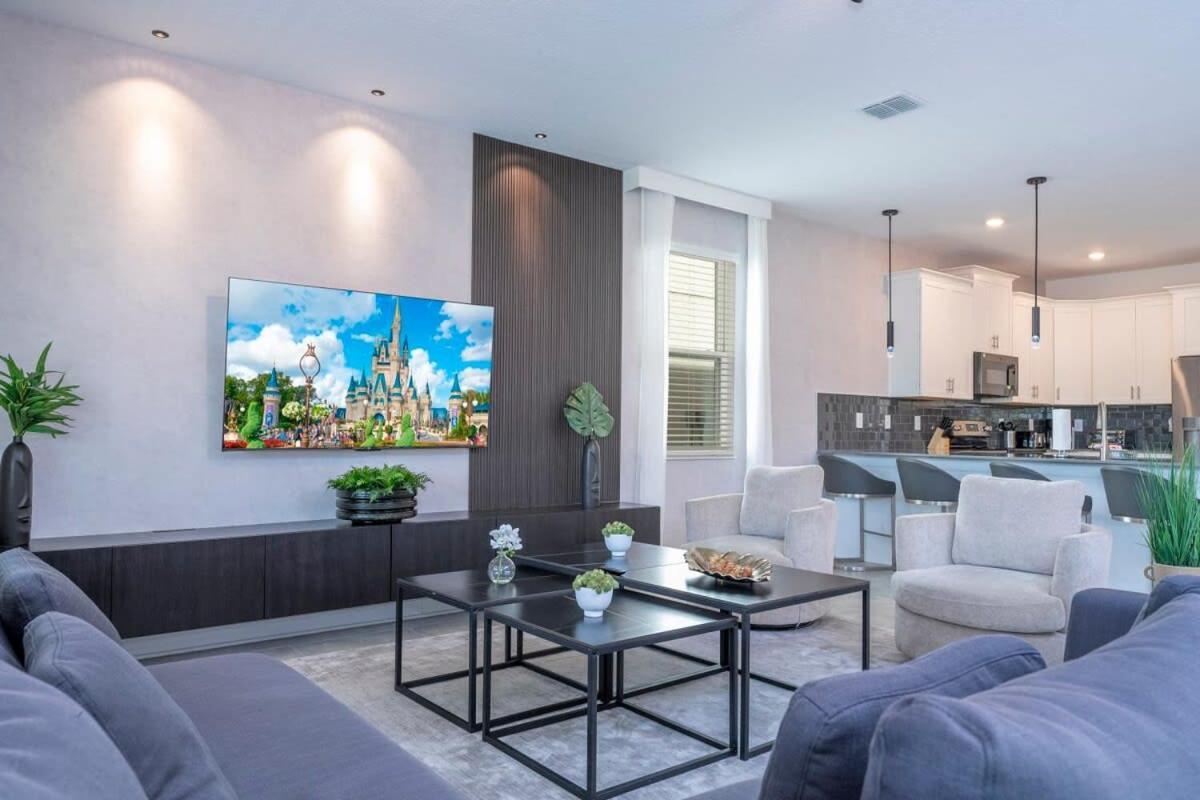 Gorgeous 9bd With Pool And Gameroom At Champions Gate 9088 Holiday home