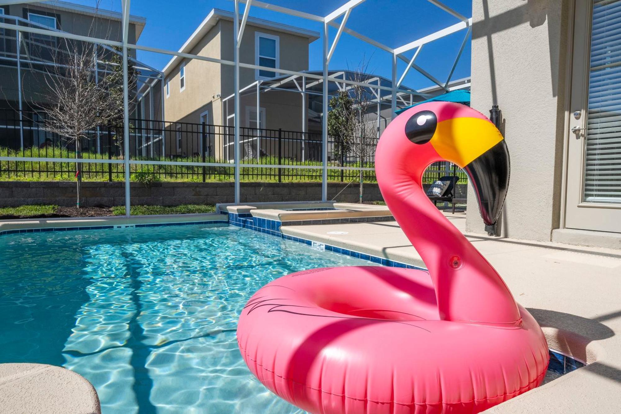 Stunning 5bd W Pool Close To At Champions Gate 8956 *
