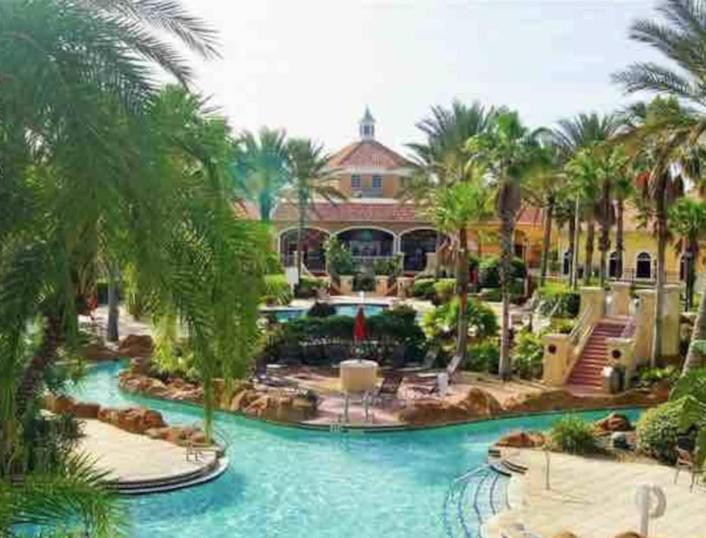 Apartment At Regal Palms-4 Bedroom3.5 Bath Townhouse Davenport