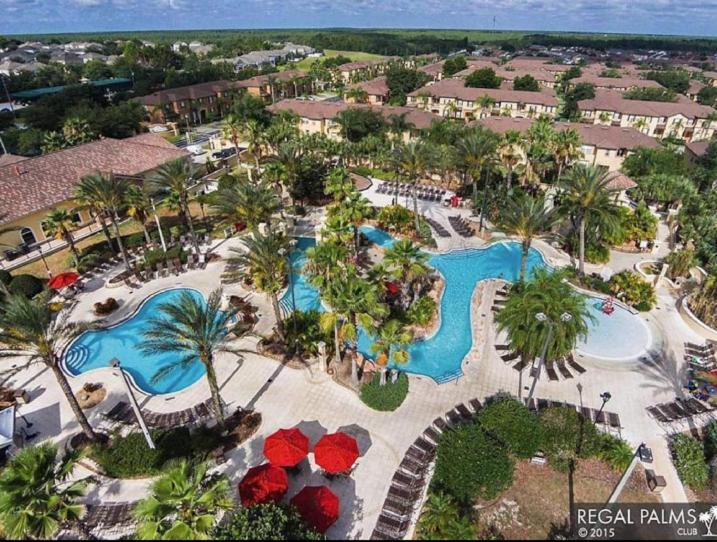At Regal Palms-4 Bedroom3.5 Bath Townhouse Apartment
