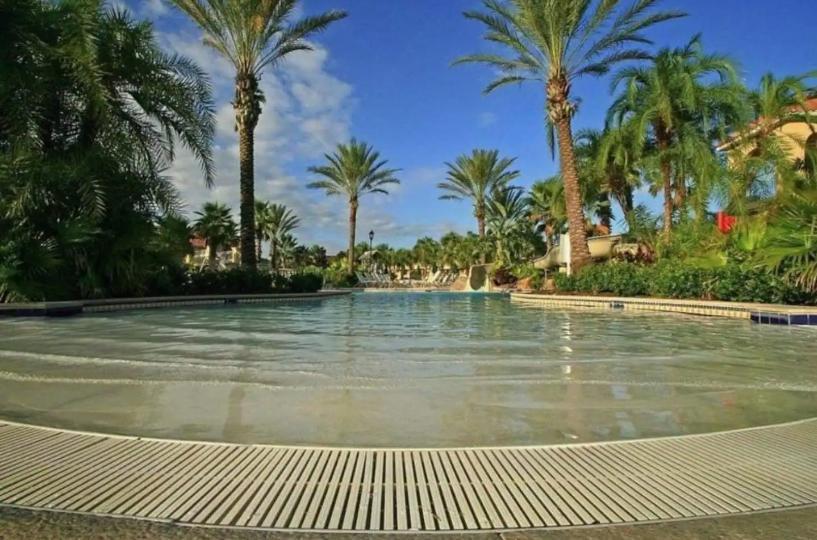 At Regal Palms-4 Bedroom3.5 Bath Townhouse *
