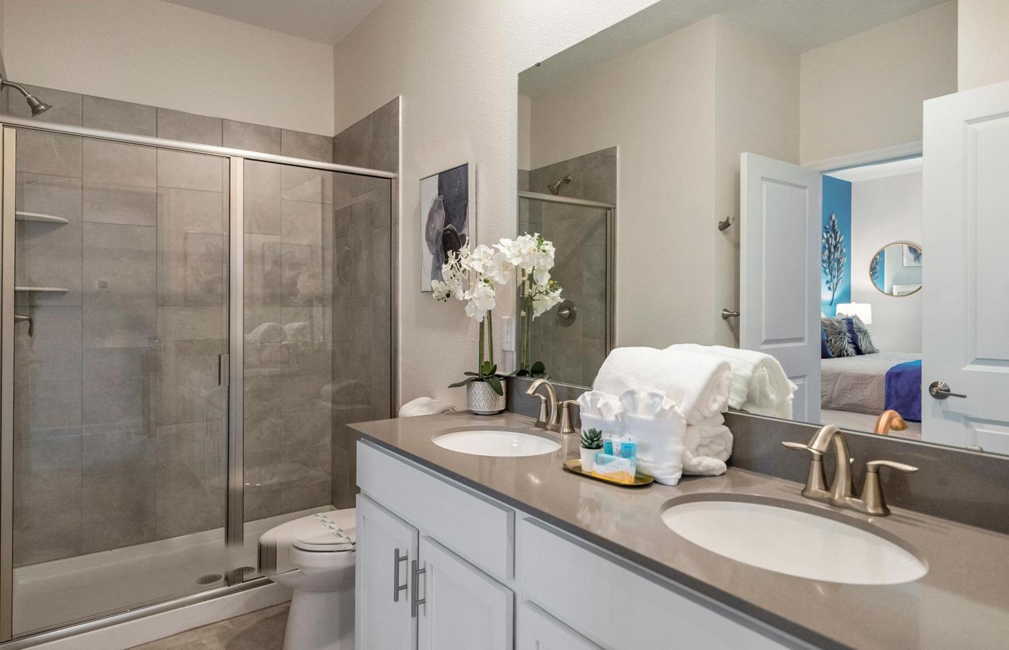 Luxury View 9-bedroom @storey