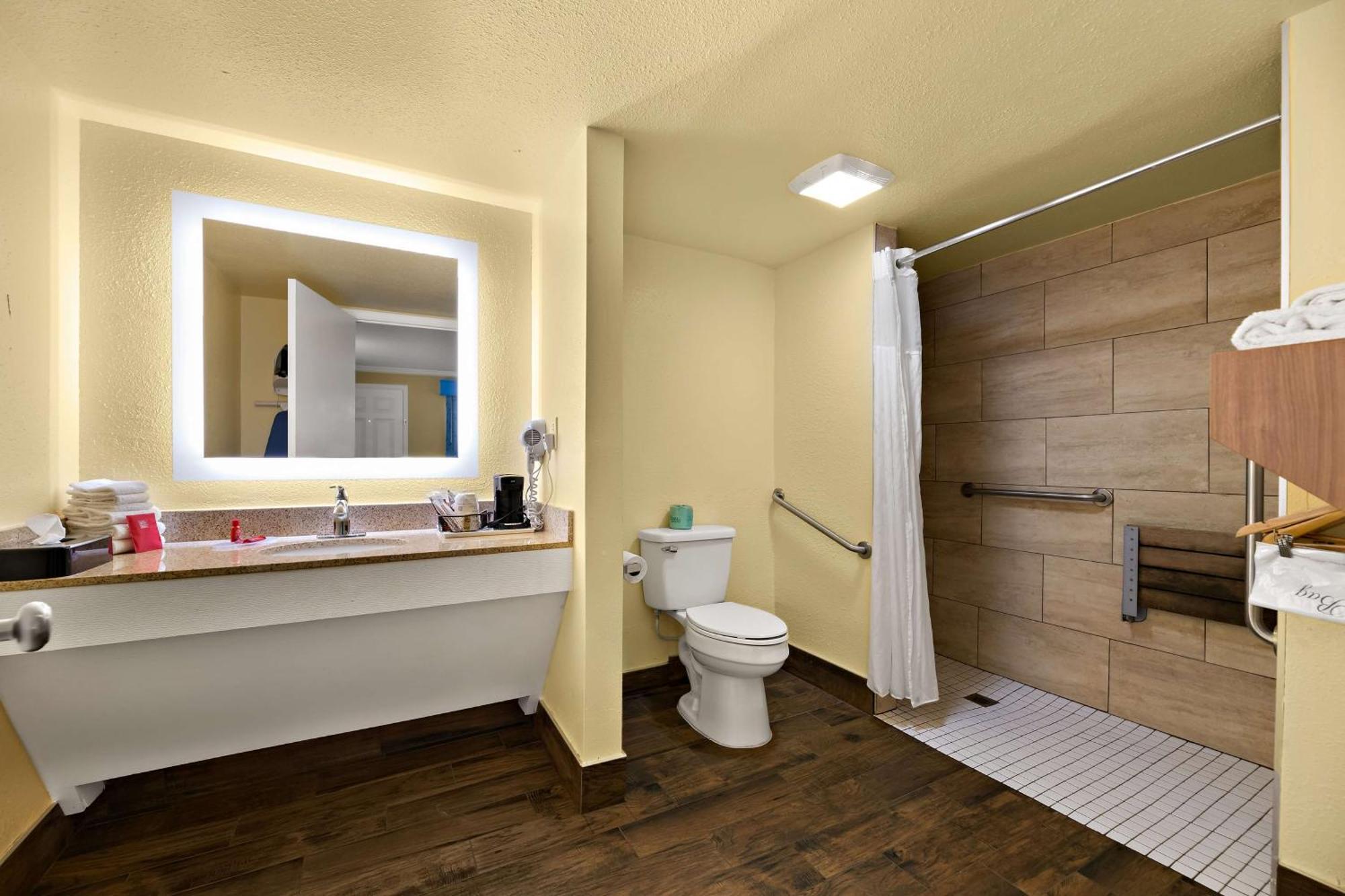 Surestay By Best Western Clermont Theme Park West 3*