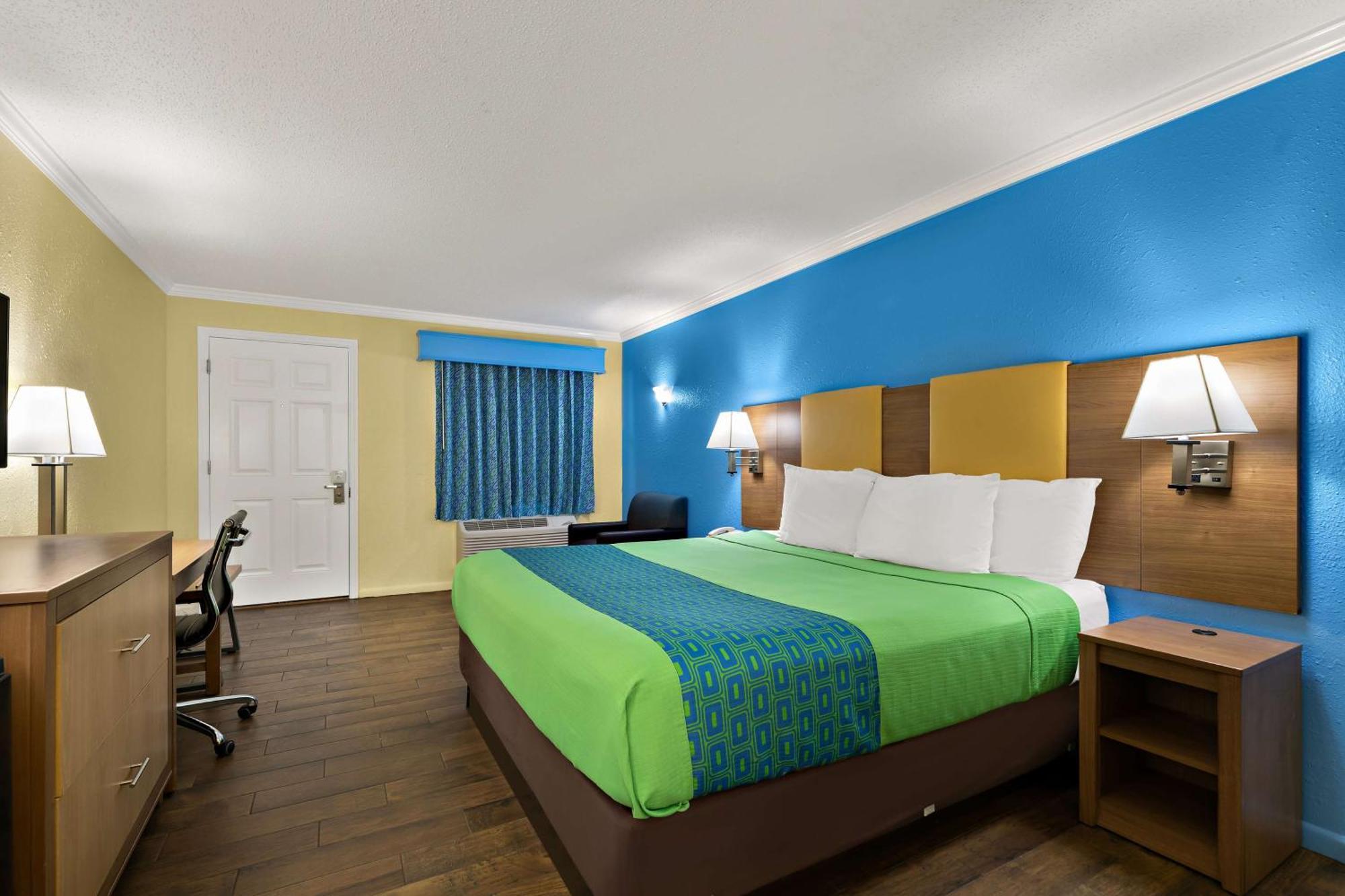 Hotel Surestay By Best Western Clermont Theme Park West 3*
