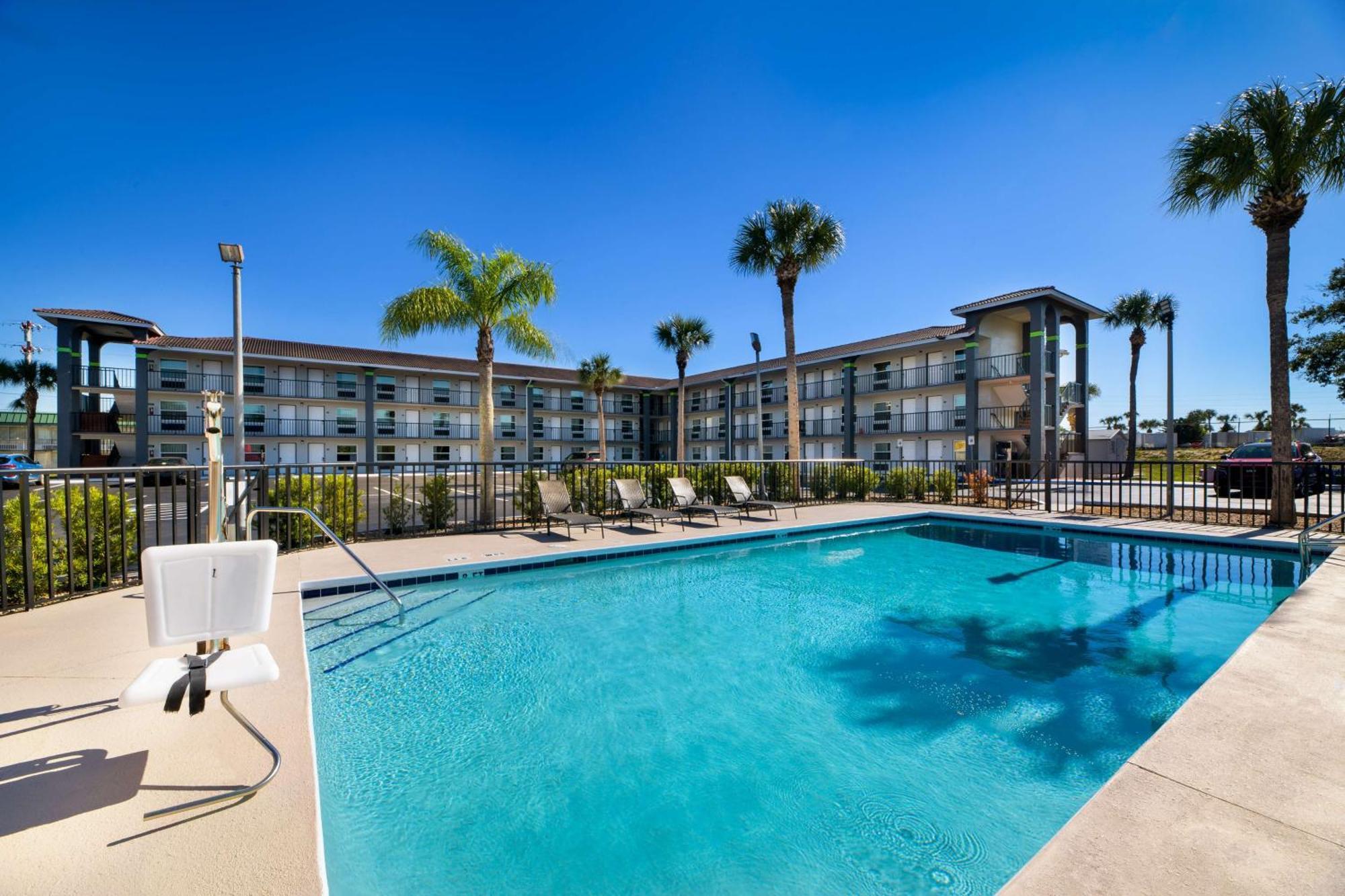 Surestay By Best Western Clermont Theme Park West Hotel 3*