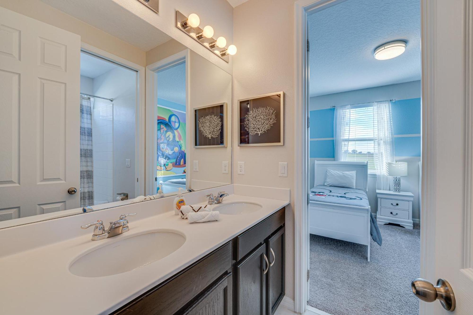 Spacious With Heated Pool About 8 Mi To Disney! Villa Kissimmee