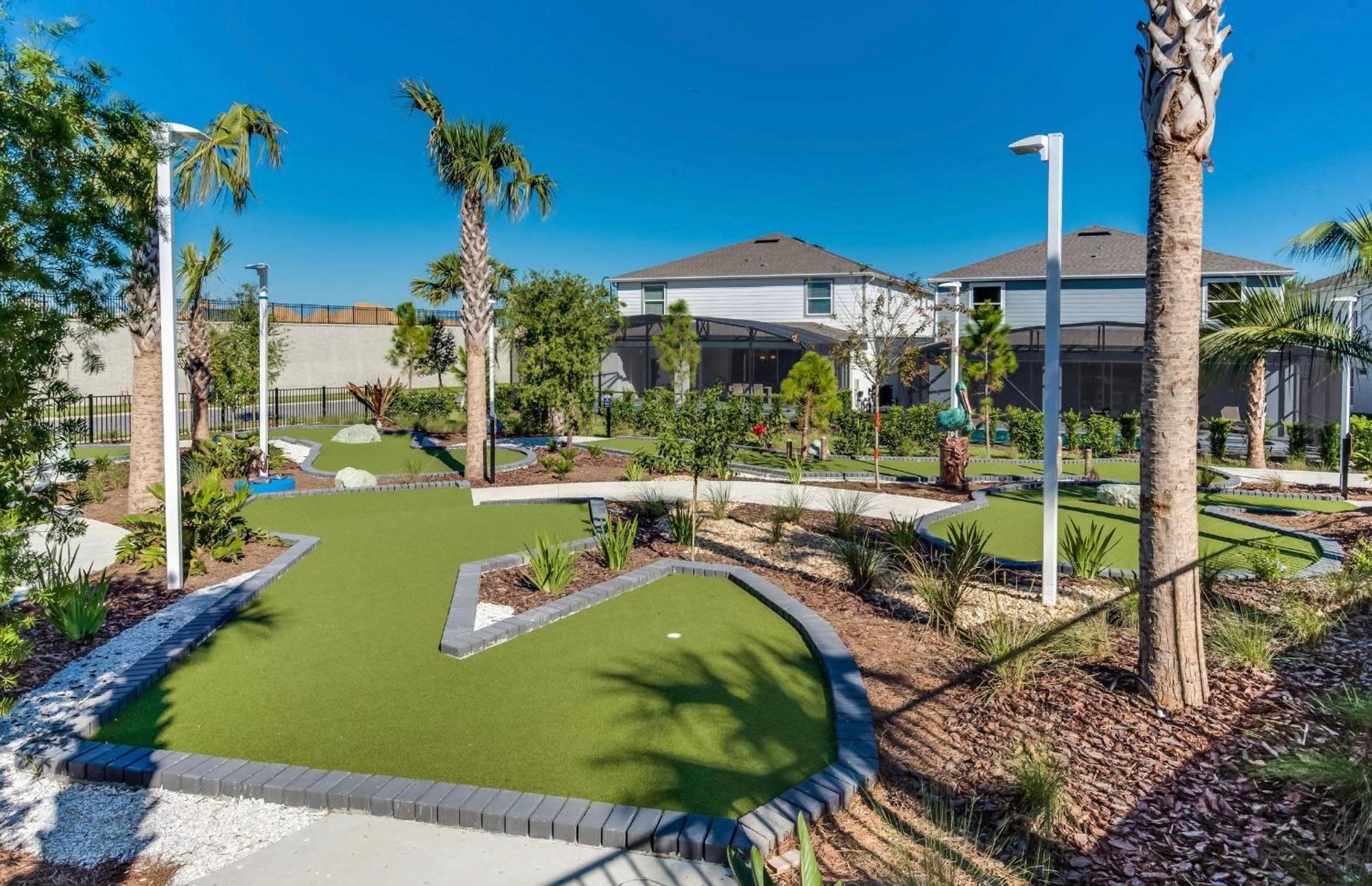 Bsv2011 - Brand New 8 Bedroom 6 Bath Located In Windsor Island