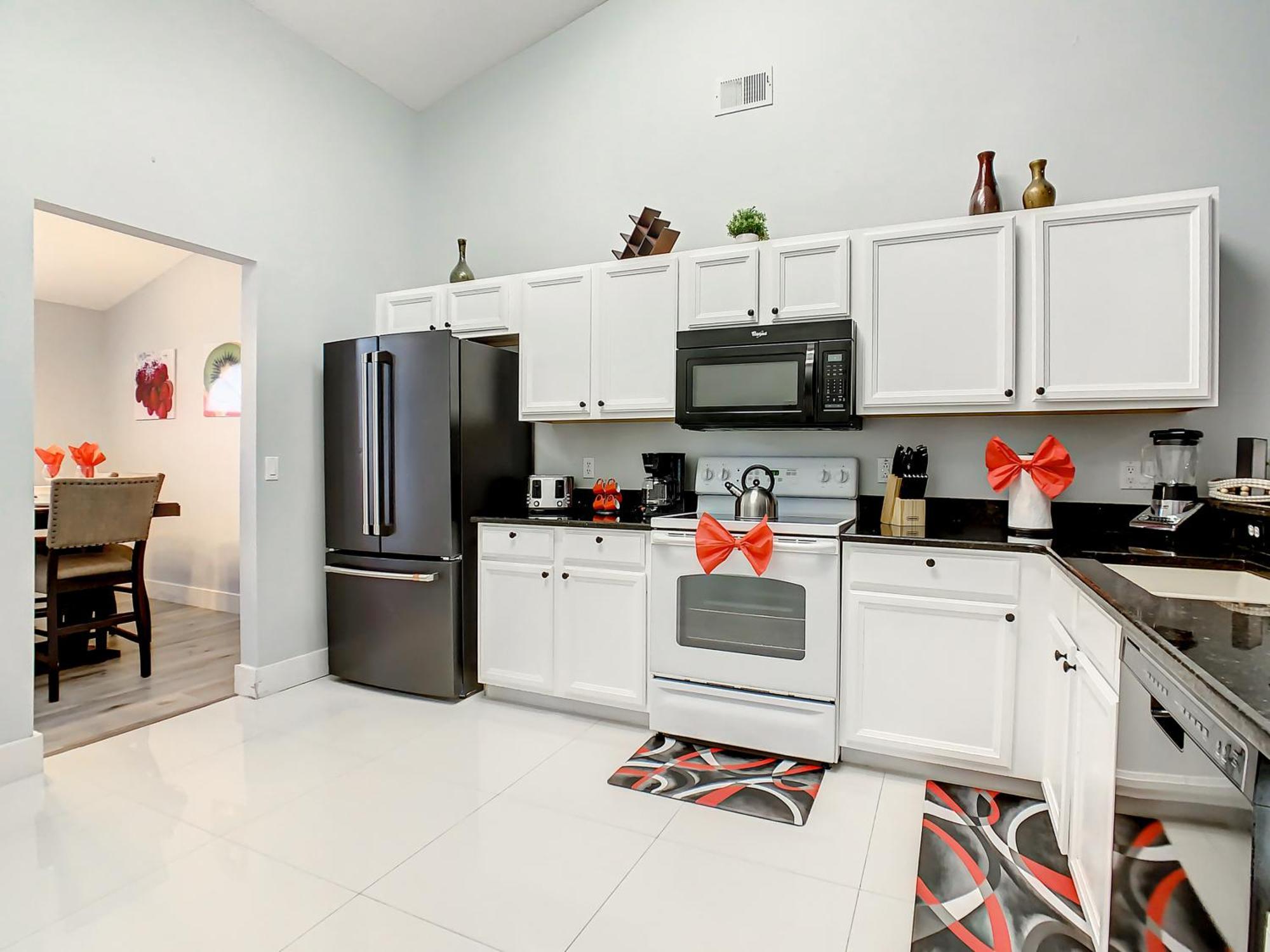 Casita Mi Encanto A Cozy & Spacious House, 4-bedroom 3-bath & Pool * Kissimmee