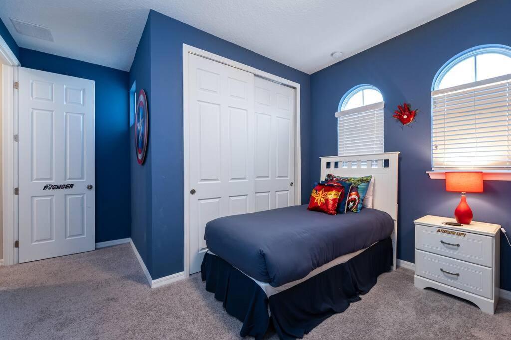 Heart Of 9br Villa, Pool, Theatre, Arcade Kissimmee