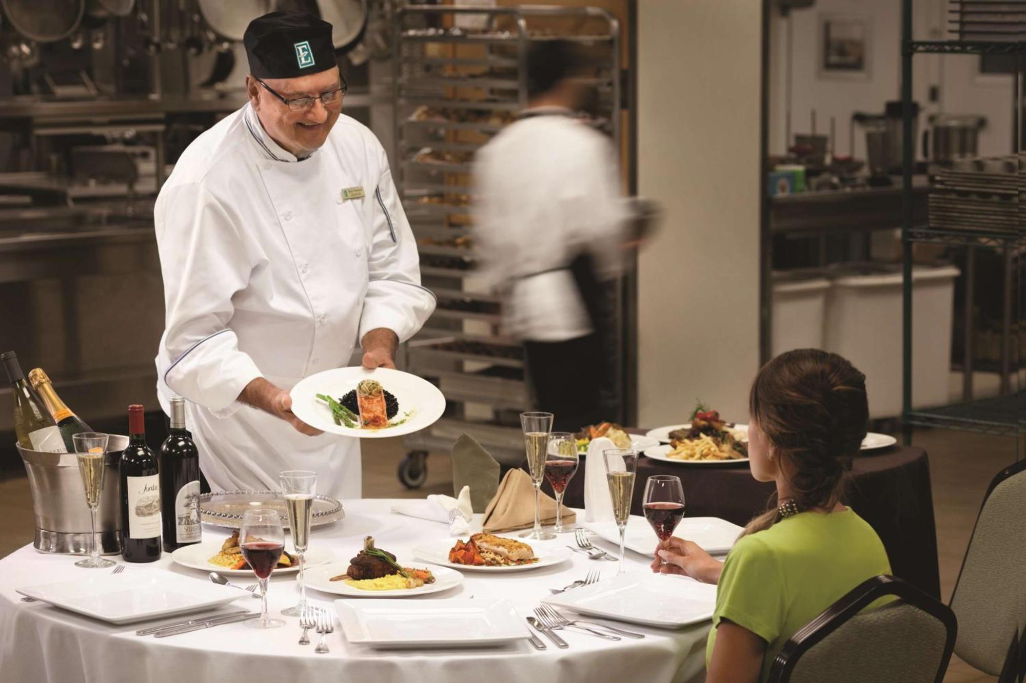 Embassy By Hilton Orlando Lake Buena Vista South Hotel 4*